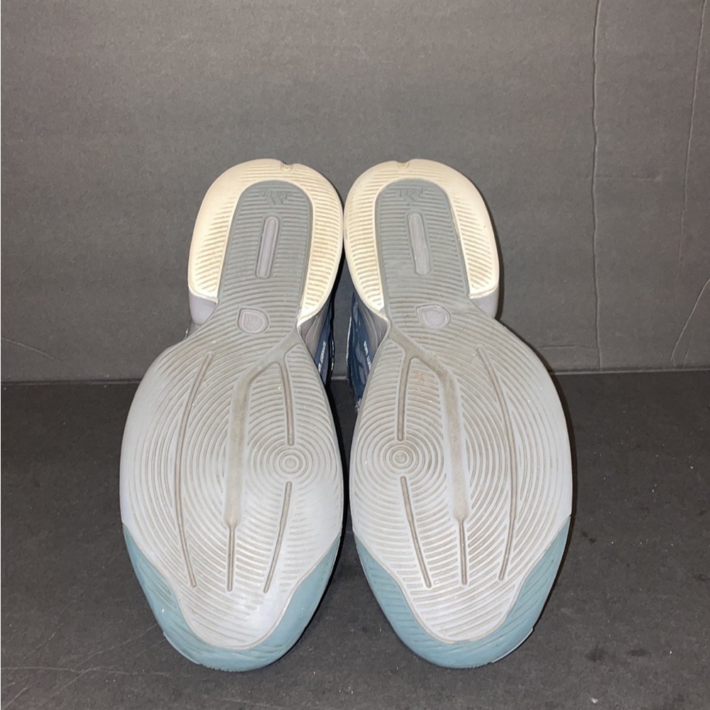 Adidas - Picture 4 of 6